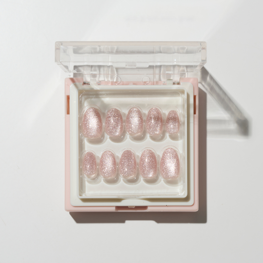 Celestial mauve pink cat eye press-on nails by Glowie by Her